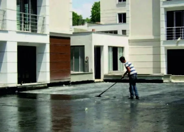 Bitumen-Kautschuk-basiertes Wasserdämmmaterial Bitumer 100 2k Anwendungsvisualisierung 5